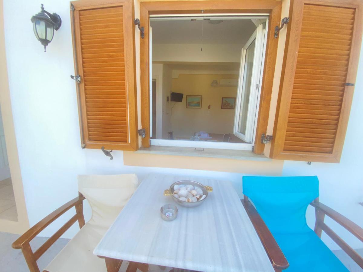 Lorentzia Room Batsi  Exterior photo